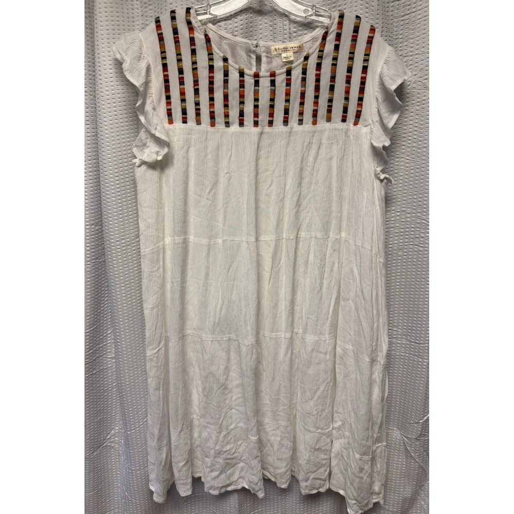 Studio West Women's White Tiered‎ Ruffle Cap Sleeve Rayon SZ L Dress Embroidered